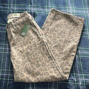 Wild fable Baggy cheetah Print jeans. Size 00